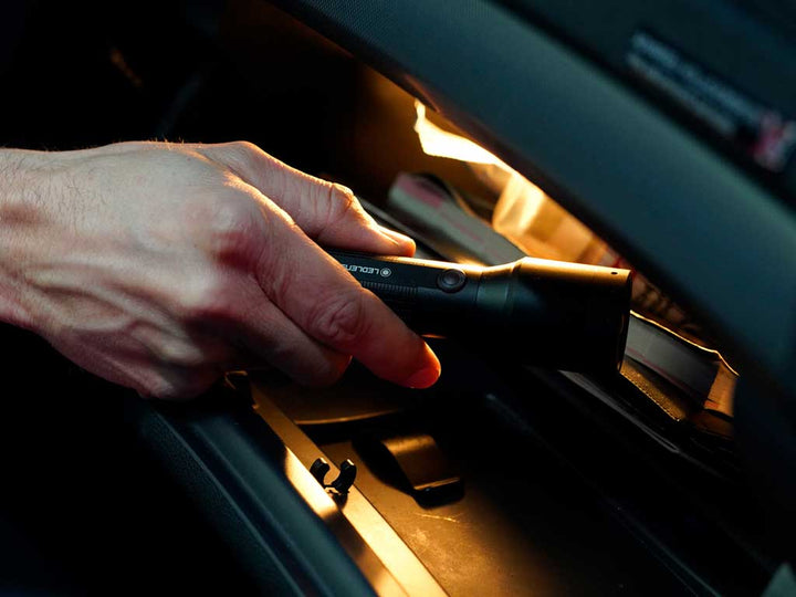 【終了しました】メルマガ会員限定 Special Weekend Weraビットドライバー付きの名作ハンディライト「P6R Core(900lm)」が!