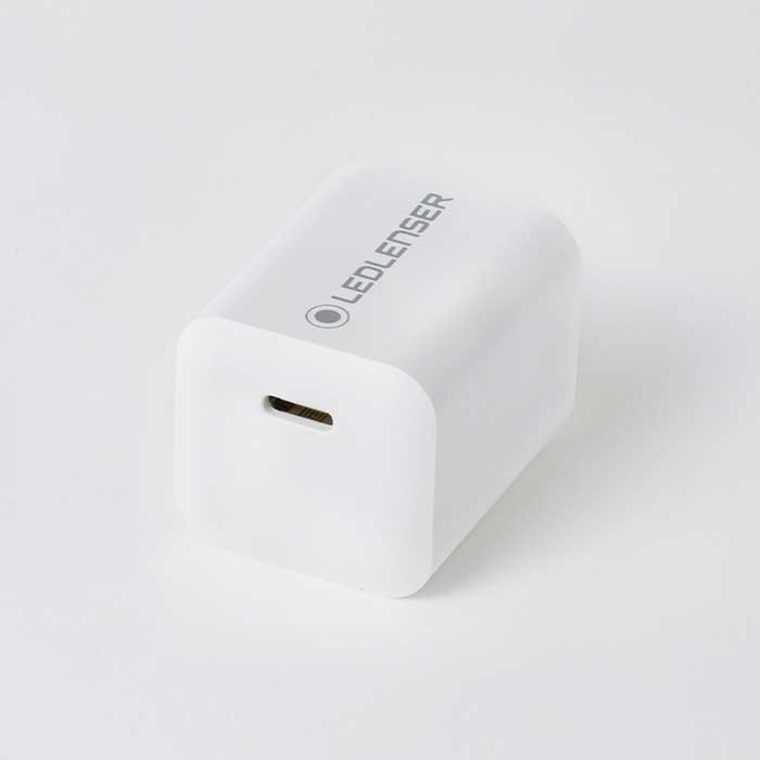 家庭用コンセント(AC電源)/ USB電源 変換用 アダプター(USB-Cタイプ )