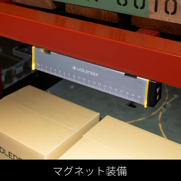AF2R Work コンパクト&多用途 テントやタープの中から、ガレージや車内でも大活躍!