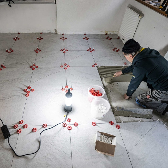 AL10R Work キャンプサイトのヒーロー、最大6,300ルーメン、色調&調光も自由自在 耐衝撃