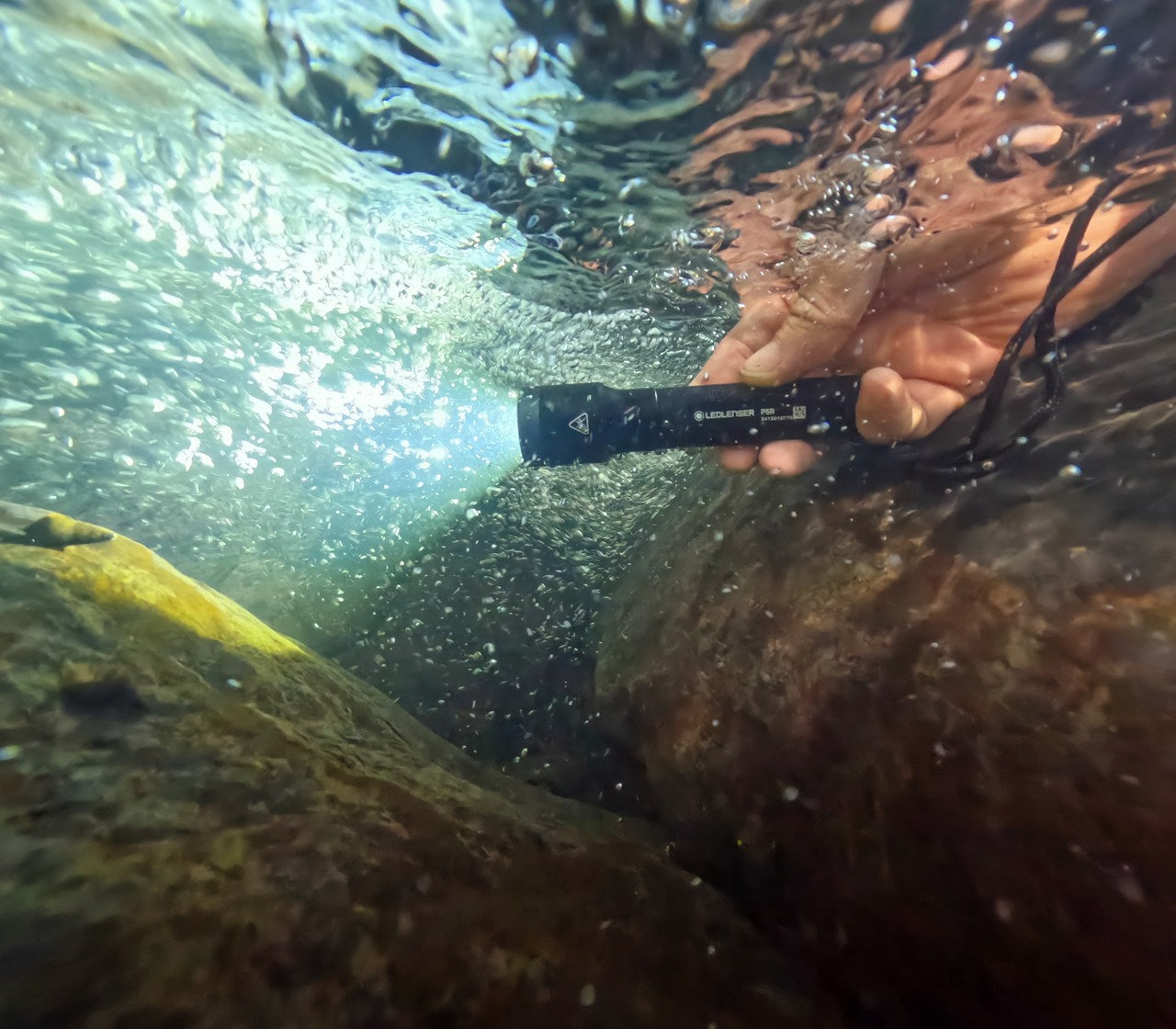 P6R 18650型充電池が使える第四世代 待望のUSB-C 最新ハンドライト