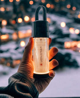 【クーポン対象商品】ML6 Warm: 無段階で光が調整できる小型LEDランタン（暖色光／電球色）18650 充電池仕様