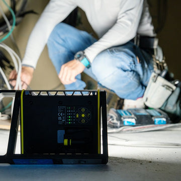 AF8R Work  レッドレンザーが威信をかけて開発 高性能 LED 作業ライト エリアライト 投光器 ワークライト 頑丈　7年保証