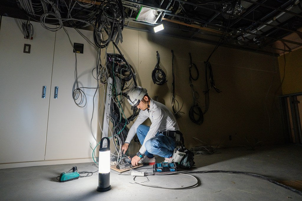 Ledlenser AL10R Work｜エリアライト｜レッドレンザー公式