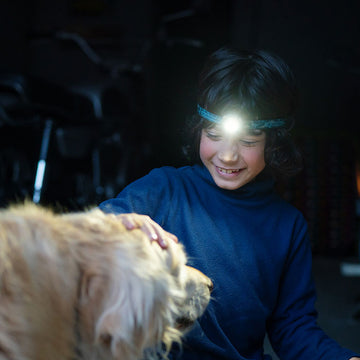 KIDLED4R 充電池仕様、安全設計のキッズ用ヘッドランプ、花火や夕涼みに　夏の思い出